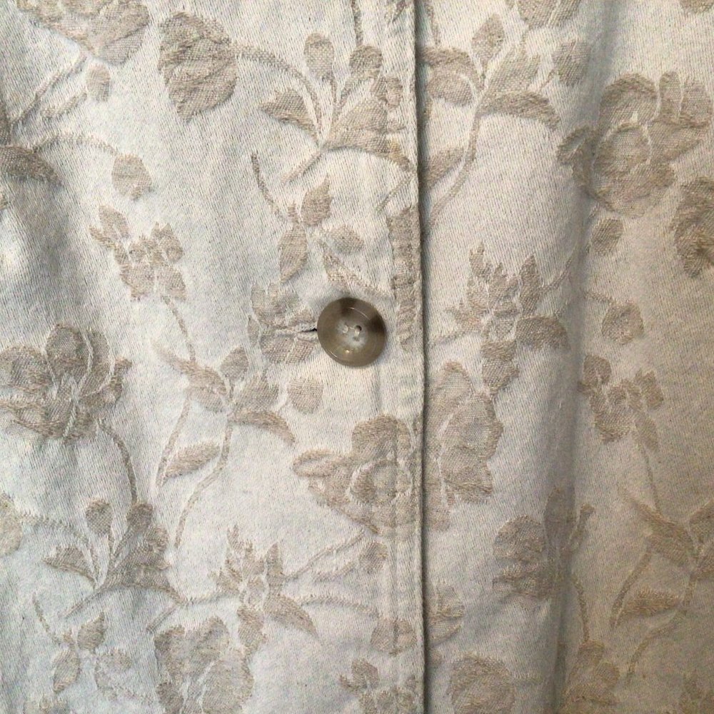 Sag Harbor - Cream color brocade blazer - Picture 3 of 6